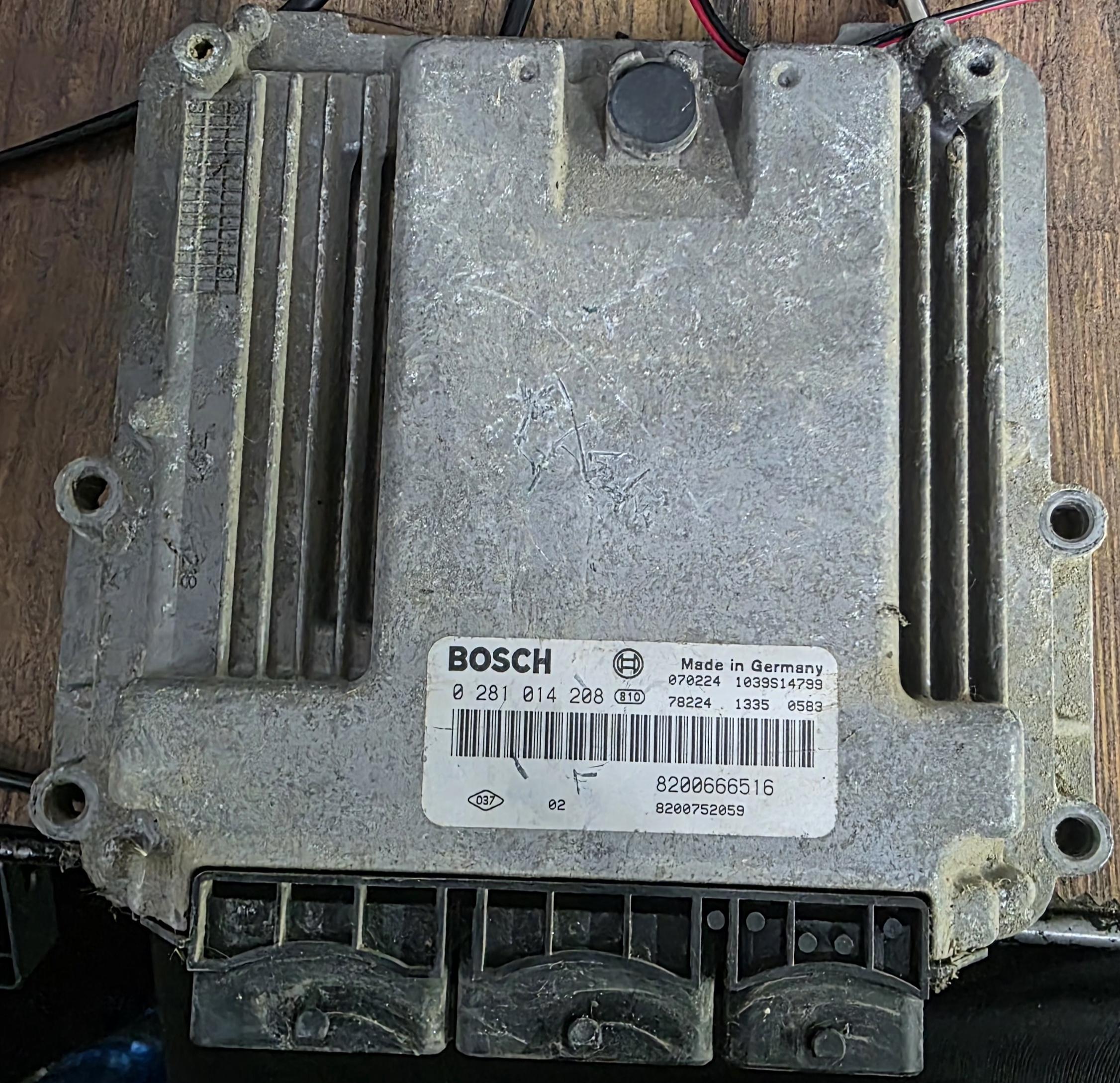 Calculator ECU Edc16cp33, HW 0281014208
